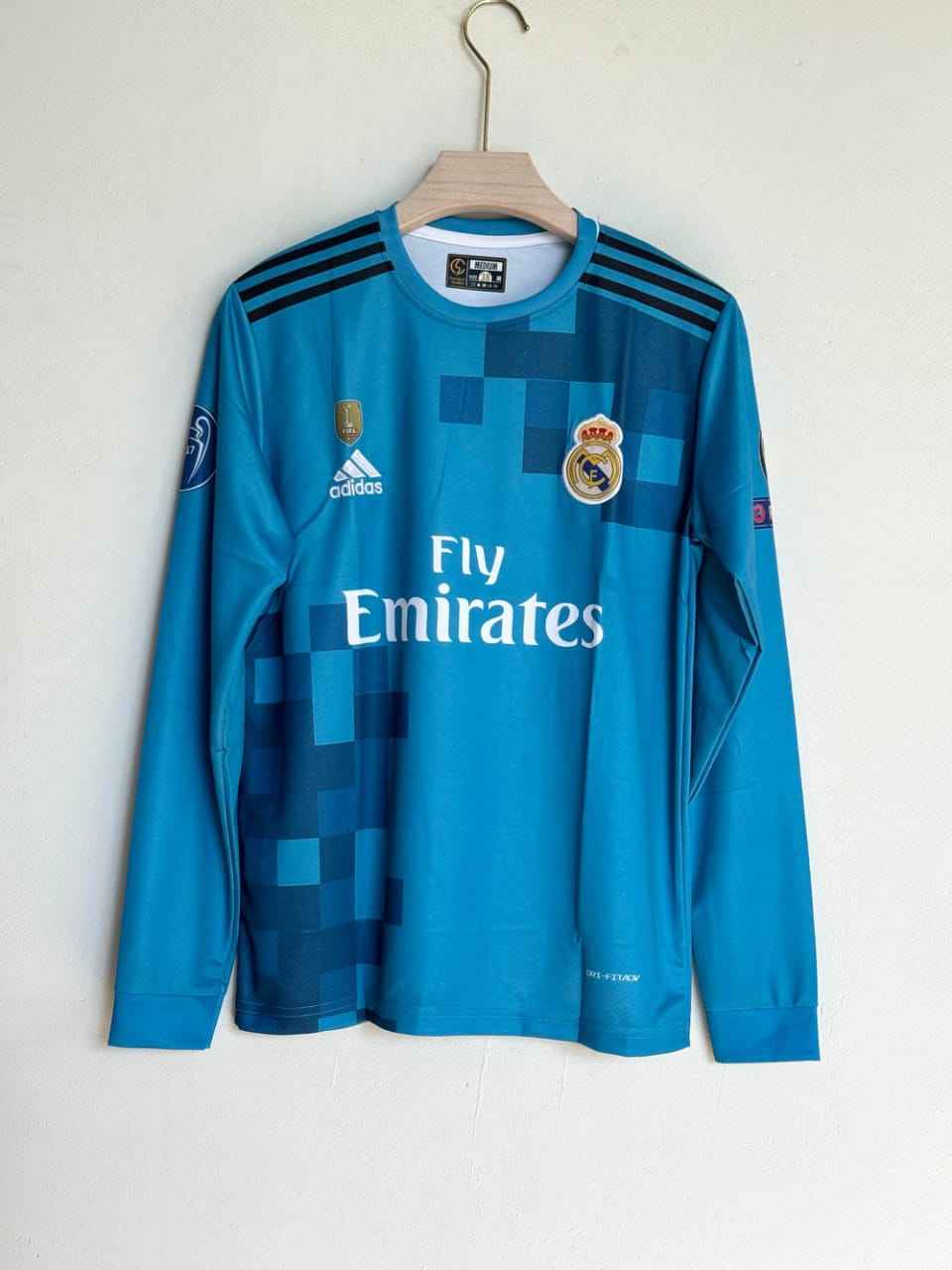 Real Madrid 2017-18 third kit full sleeves retro