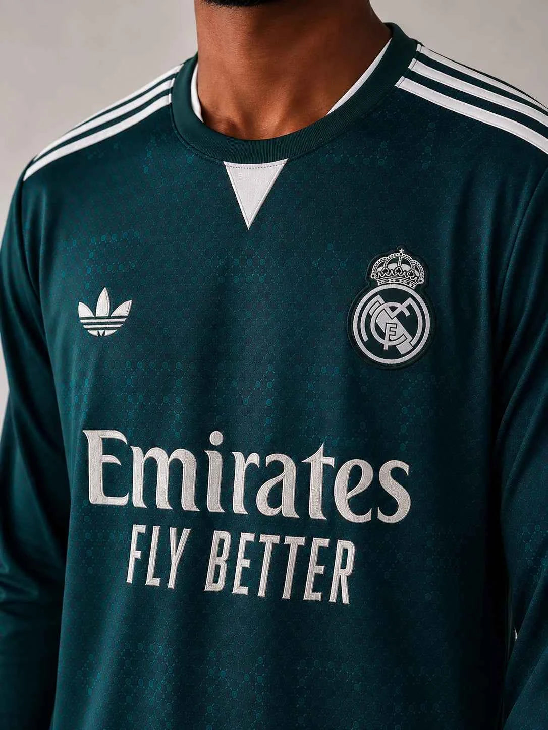 Real Madrid 26/27 - La Liga Away full sleeves Kit (embroidery)