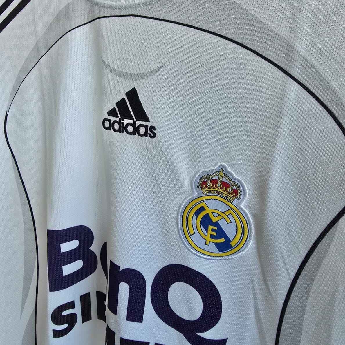 Real Madrid 2006-07 Ronaldo(R9) half sleeves retro