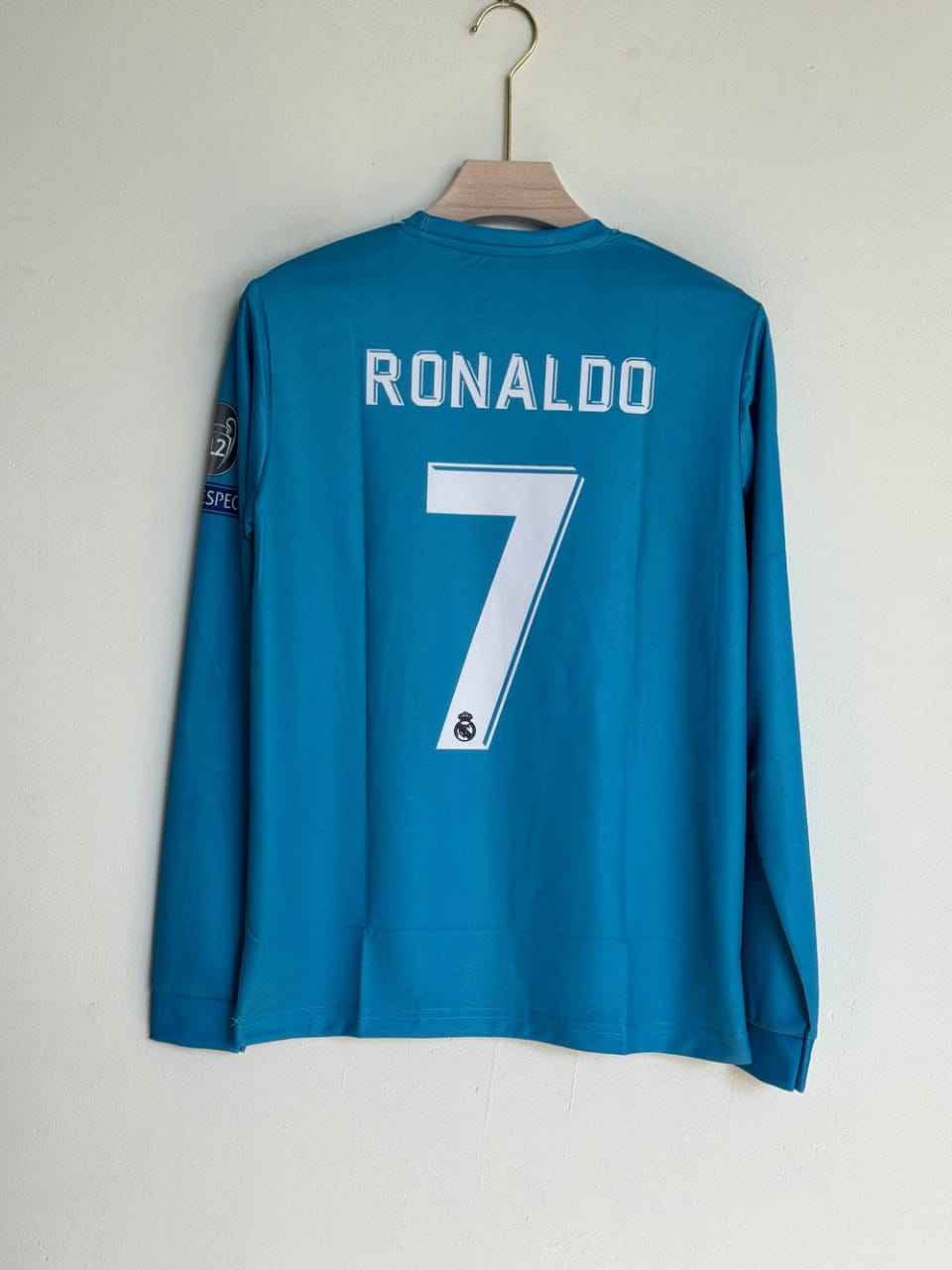 Real Madrid 2017-18 third kit full sleeves retro