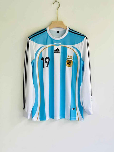 Argentina 2006-07 Messi full sleeves retroRetro Full sleeves